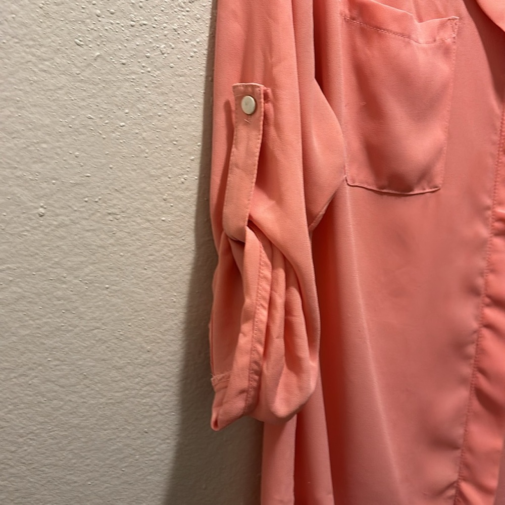 Button up blouse - Picture 2 of 2